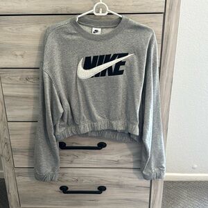 Nike sweatshirt
